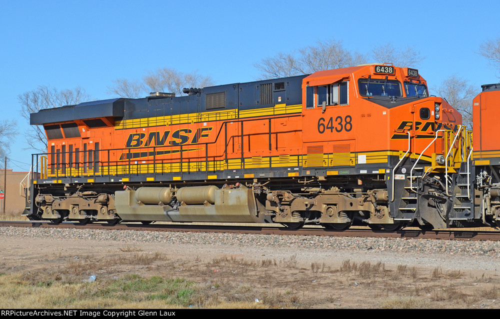 BNSF 6438